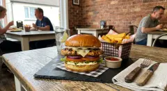 CHICKEN BURGER thumbnail 3